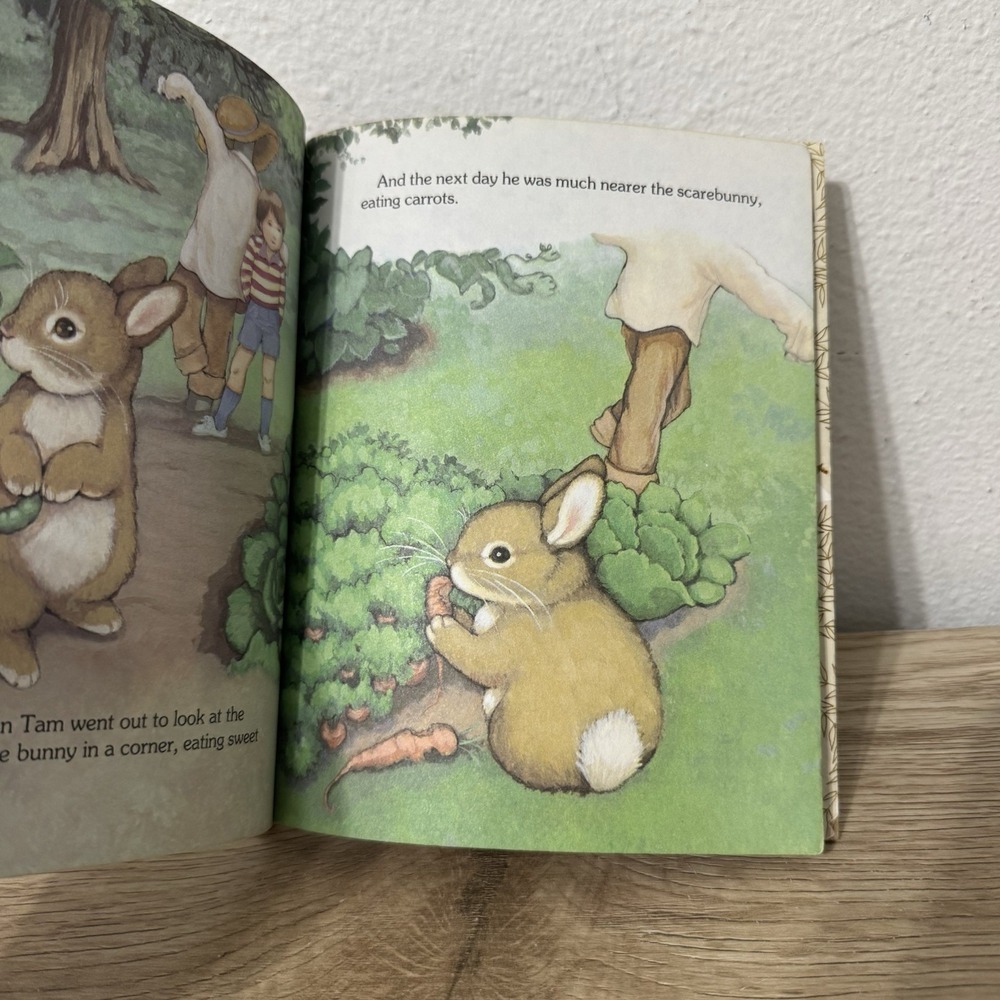 A Little Golden Book The Friendly Bunny 1985 #595 By Dorothy Kunhardt Vintage - Picture 12 of 12